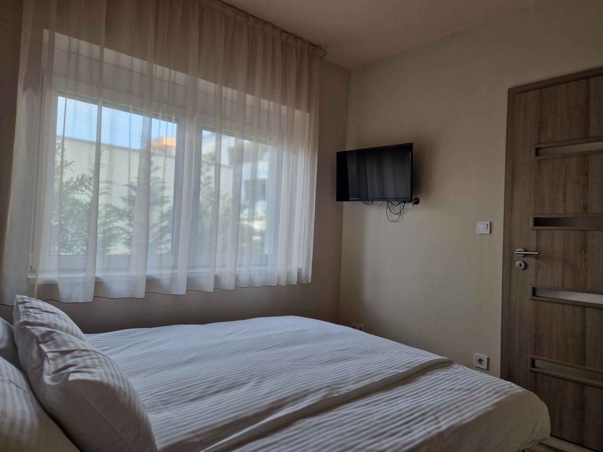 Appartamento Hajnal Apartman Szeged Camera foto