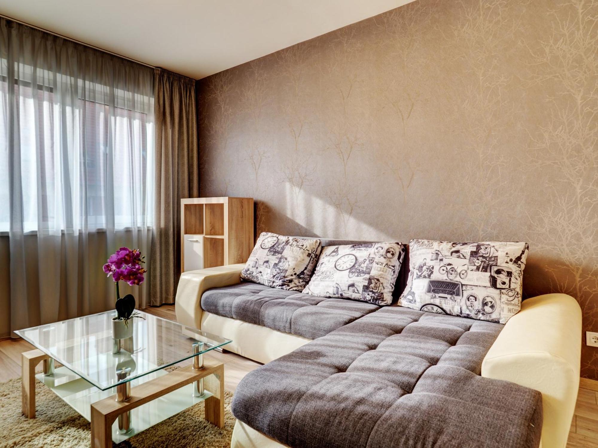 Appartamento Hajnal Apartman Szeged Camera foto